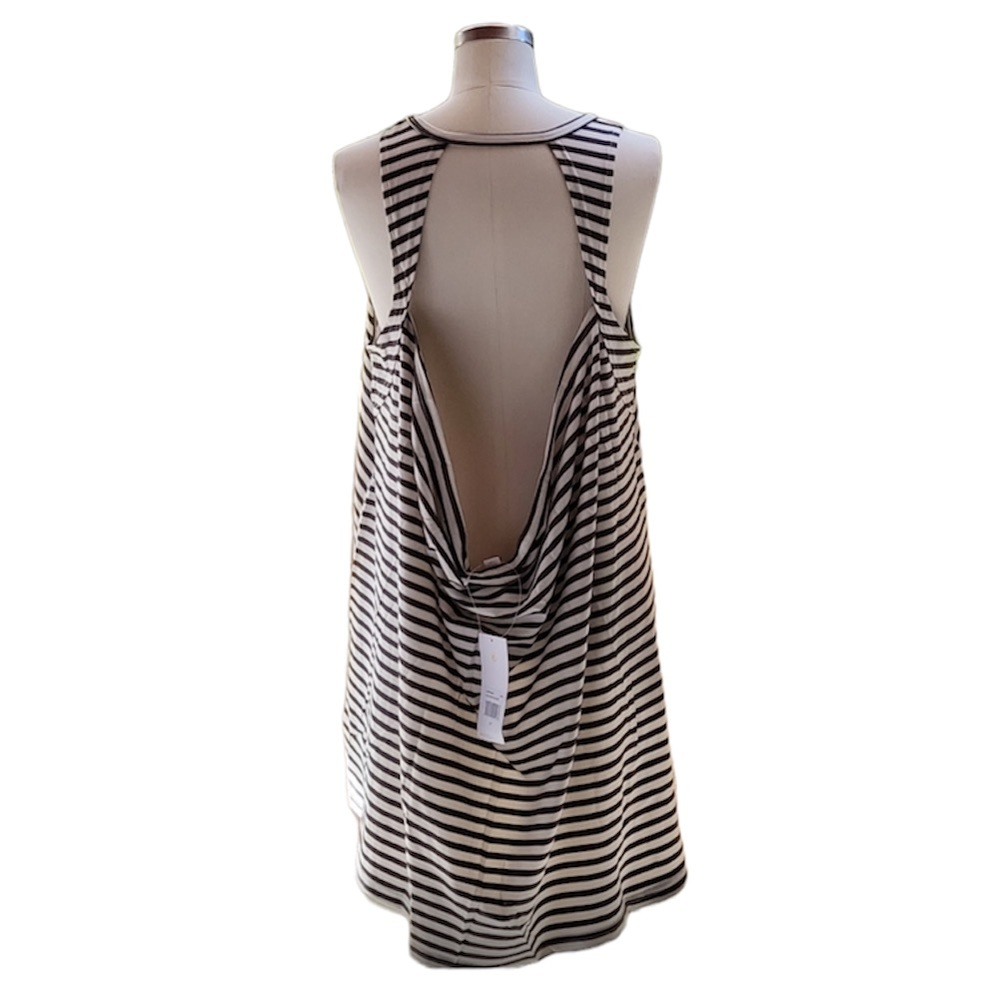 Spiritual Gangster Soul Swing Dress color: White/black size: Small